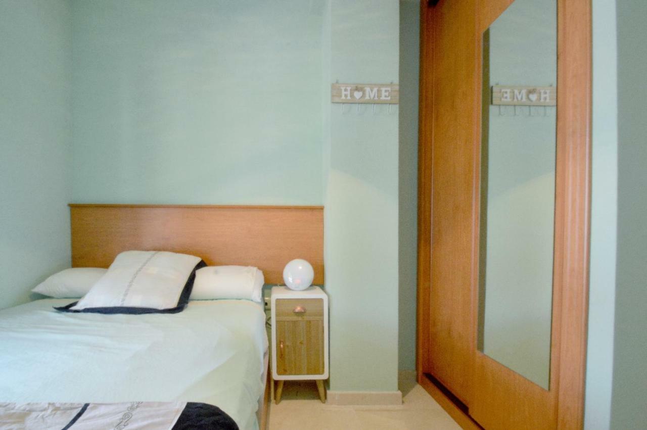 Moderno Apartamento Frente A La Playa Y El Centro Apartment Almeria Luaran gambar